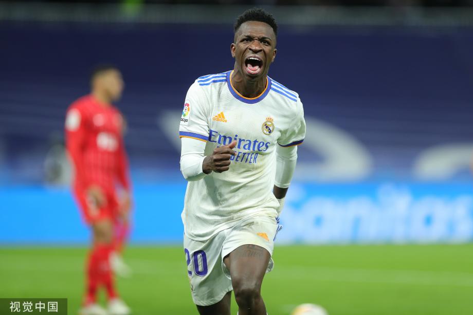 曼联再陷低谷：老特拉福德的失望之夜