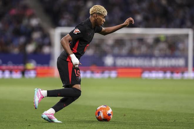 韩国队硬仗不落下风