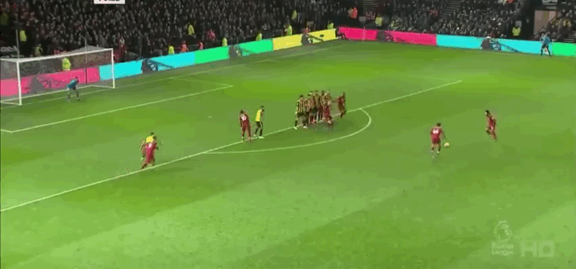 你以为水火不容的耐克和阿迪，有钱也得一起挣