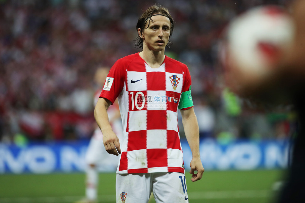 贝西克塔斯中场：有人冒用我的身份信息在网站下注，我此生从未赌球